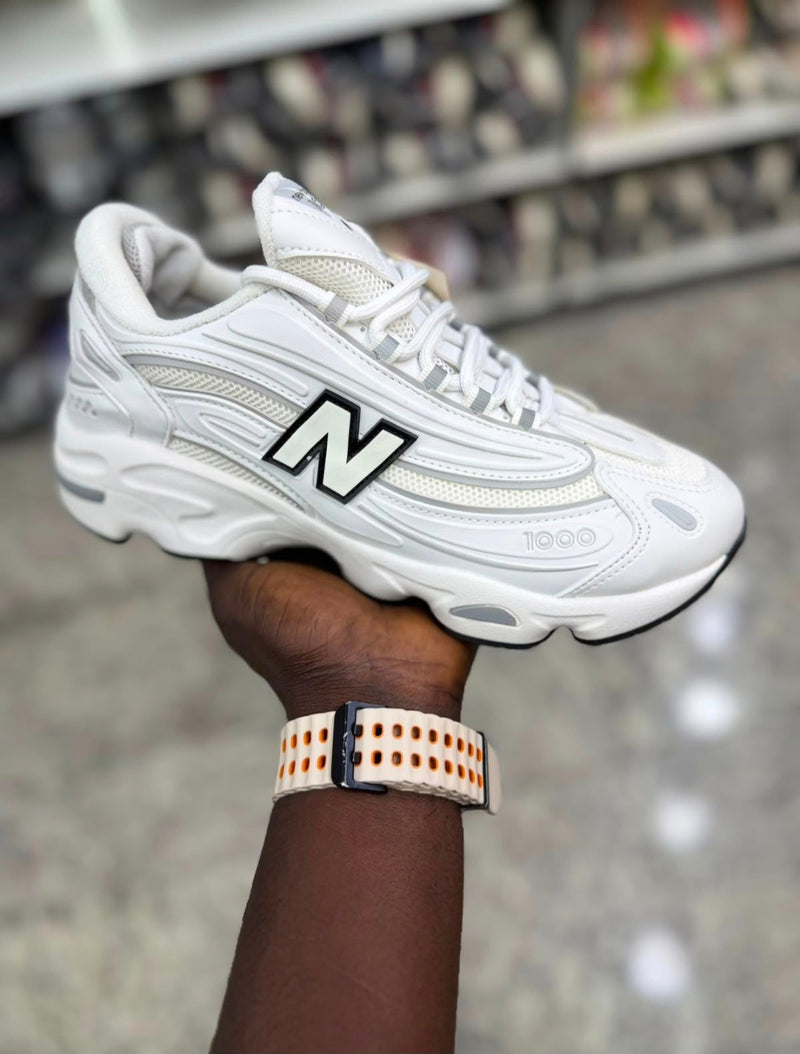 New Balance 1000